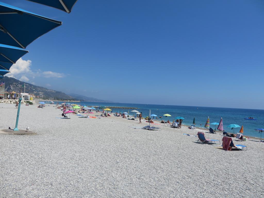 Appartement Le Valmont Menton Eksteriør billede