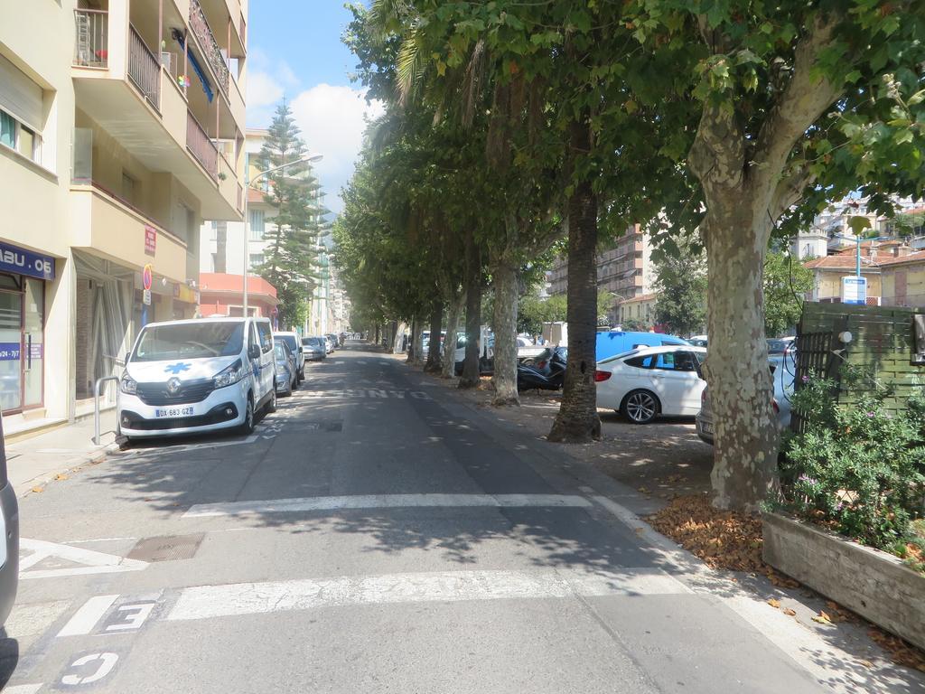 Appartement Le Valmont Menton Eksteriør billede
